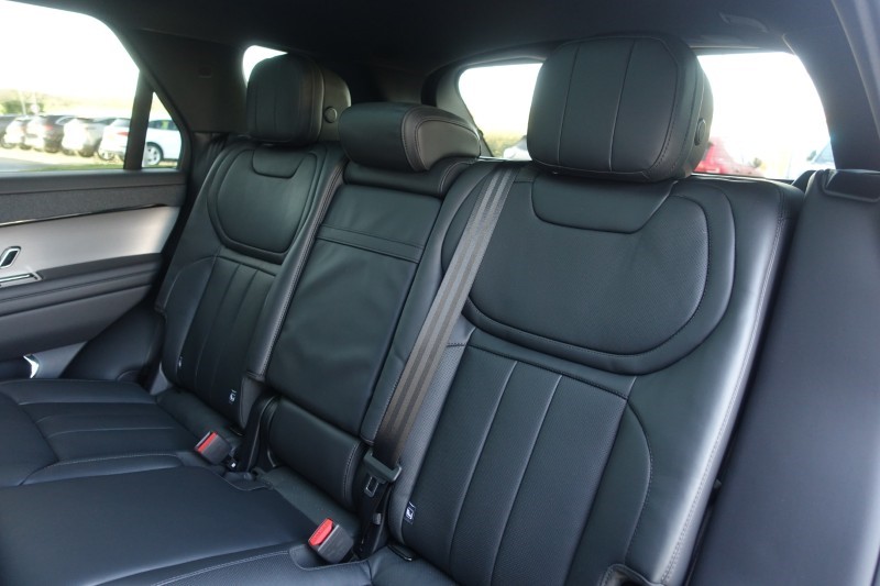 2025 (75) LAND ROVER RANGE ROVER SPORT 3.0 D300 Dynamic SE 5dr Auto 4998541