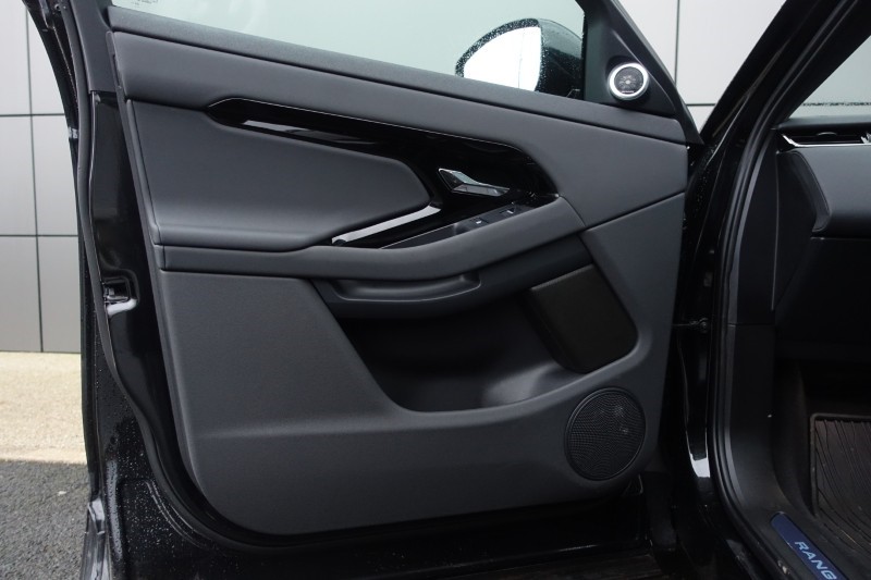 2025 (25) LAND ROVER RANGE ROVER EVOQUE 2.0 D200 Edition 5dr Auto 4984802