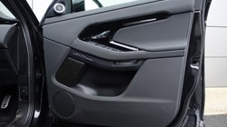 2025 (25) LAND ROVER RANGE ROVER EVOQUE 2.0 D200 Edition 5dr Auto 4984791