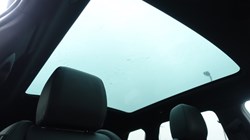 2025 (25) LAND ROVER RANGE ROVER EVOQUE 2.0 D200 Edition 5dr Auto 4984789