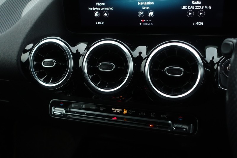 2021 (21) MERCEDES-BENZ B CLASS B180d [2.0] AMG Line Executive 5dr Auto 5017410