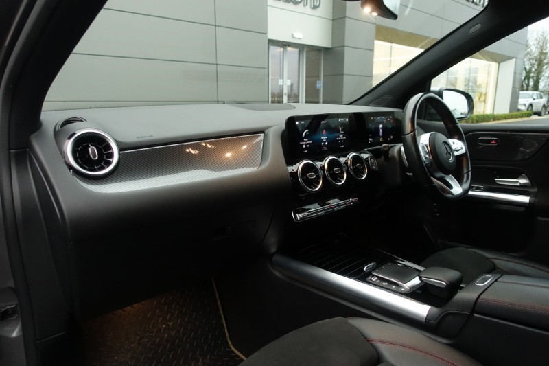 2021 (21) MERCEDES-BENZ B CLASS B180d [2.0] AMG Line Executive 5dr Auto 5017425