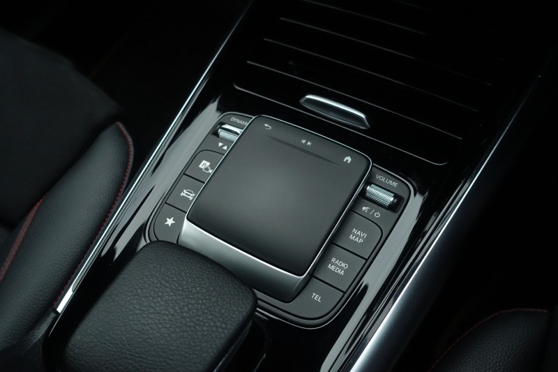 2021 (21) MERCEDES-BENZ B CLASS B180d [2.0] AMG Line Executive 5dr Auto 5017411