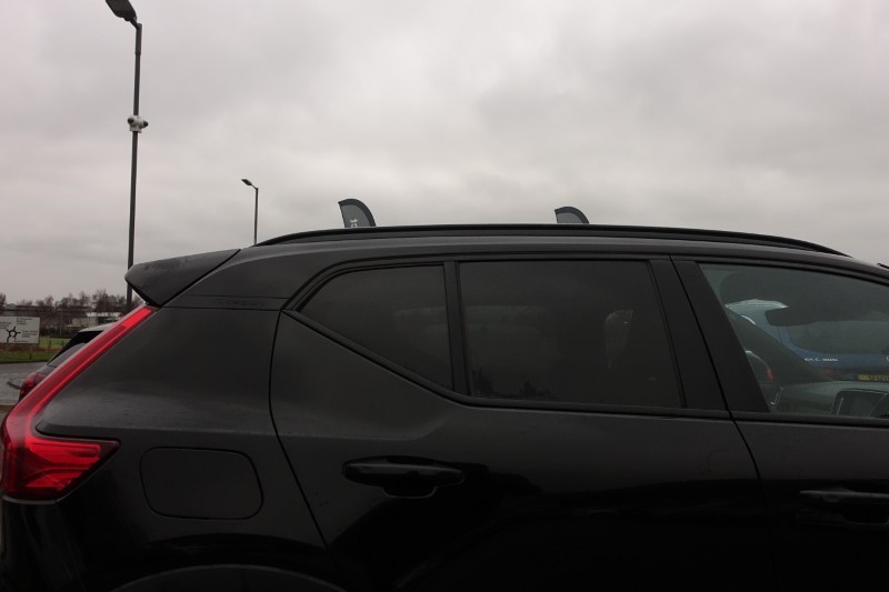 2019 (19) VOLVO XC40 2.0 D3 R DESIGN 5dr AWD Geartronic 5025247