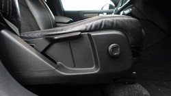 2019 (19) VOLVO XC40 2.0 D3 R DESIGN 5dr AWD Geartronic 5025266