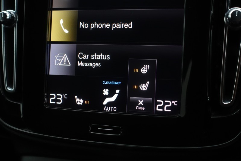 2019 (19) VOLVO XC40 2.0 D3 R DESIGN 5dr AWD Geartronic 5025258