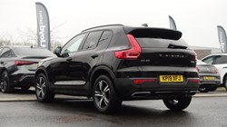 2019 (19) VOLVO XC40 2.0 D3 R DESIGN 5dr AWD Geartronic 5025225