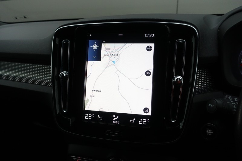 2019 (19) VOLVO XC40 2.0 D3 R DESIGN 5dr AWD Geartronic 5025234