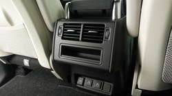 2022 (22) LAND ROVER DISCOVERY 3.0 D300 S 5dr Auto 5110355