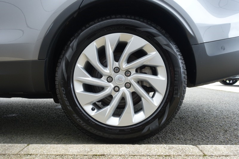 2022 (22) LAND ROVER DISCOVERY 3.0 D300 S 5dr Auto 5110364