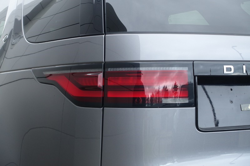 2022 (22) LAND ROVER DISCOVERY 3.0 D300 S 5dr Auto 5110356