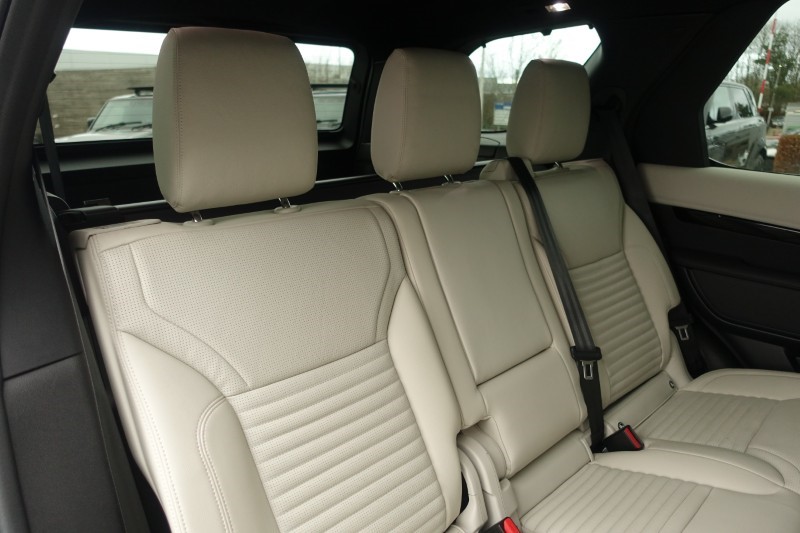 2022 (22) LAND ROVER DISCOVERY 3.0 D300 S 5dr Auto 5110388