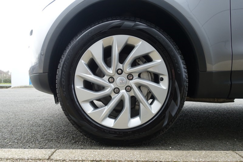 2022 (22) LAND ROVER DISCOVERY 3.0 D300 S 5dr Auto 5110365