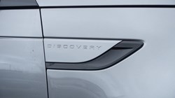 2022 (22) LAND ROVER DISCOVERY 3.0 D300 S 5dr Auto 5110357