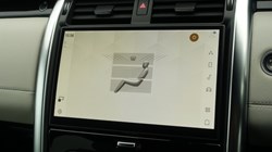 2022 (22) LAND ROVER DISCOVERY 3.0 D300 S 5dr Auto 5110378