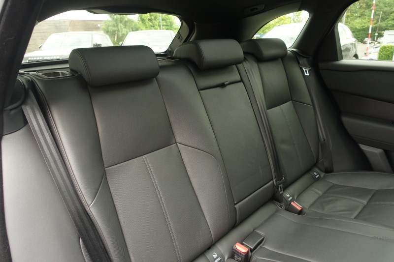 2026 (75) LAND ROVER RANGE ROVER VELAR 2.0 D200 MHEV Dynamic SE 5dr Auto 5756920