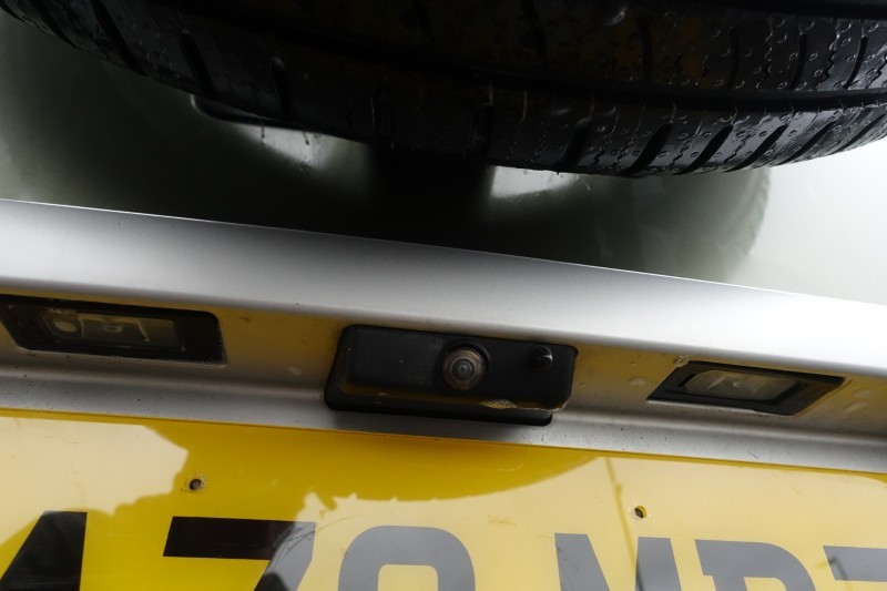 2020 (70) LAND ROVER DEFENDER 2.0 D240 First Edition 110 5dr Auto 5031418