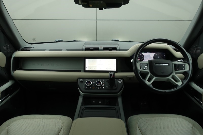 2020 (70) LAND ROVER DEFENDER 2.0 D240 First Edition 110 5dr Auto 5031398