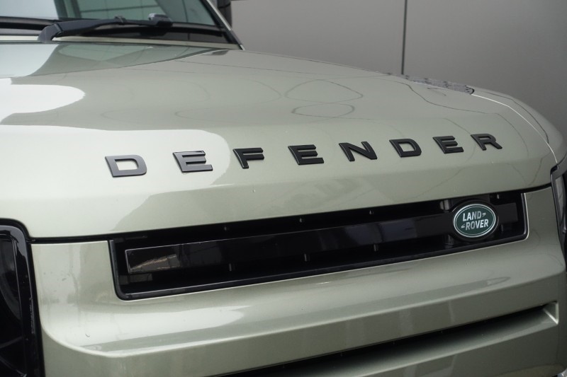 2020 (70) LAND ROVER DEFENDER 2.0 D240 First Edition 110 5dr Auto 5031410