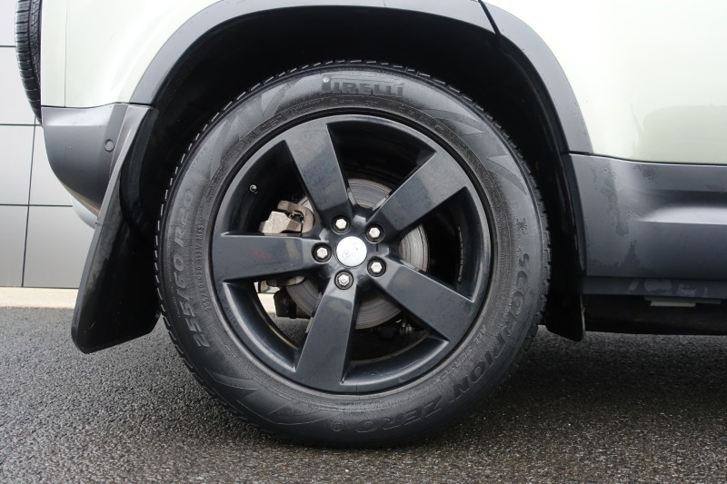 2020 (70) LAND ROVER DEFENDER 2.0 D240 First Edition 110 5dr Auto 5031415