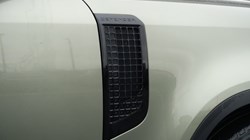 2020 (70) LAND ROVER DEFENDER 2.0 D240 First Edition 110 5dr Auto 5031409