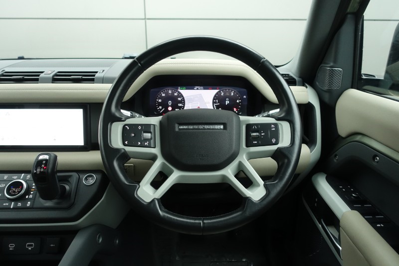 2020 (70) LAND ROVER DEFENDER 2.0 D240 First Edition 110 5dr Auto 5031404