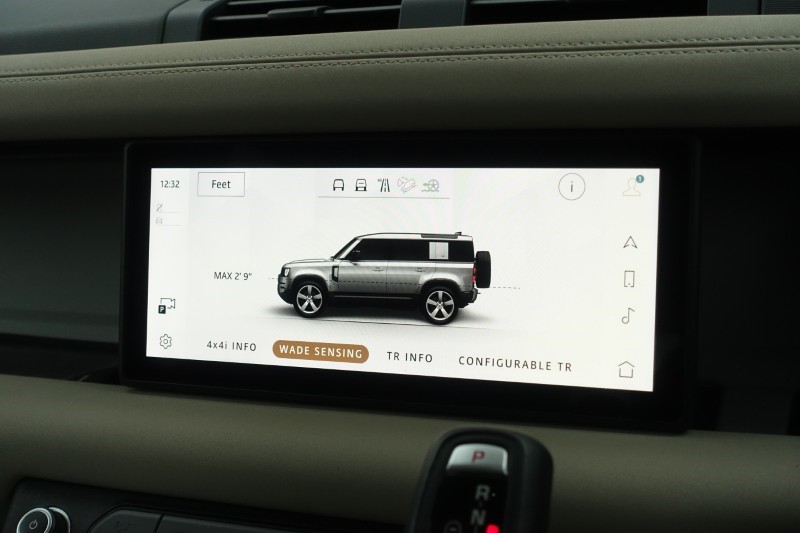 2020 (70) LAND ROVER DEFENDER 2.0 D240 First Edition 110 5dr Auto 5031436