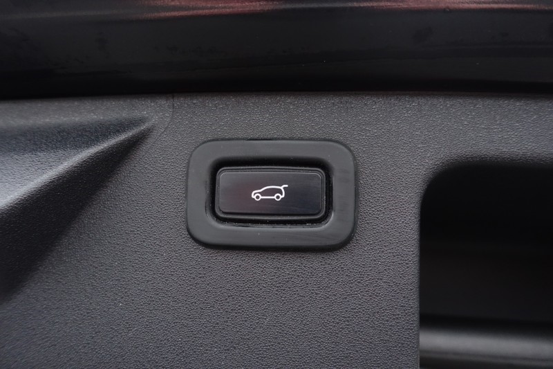 2020 (70) LAND ROVER DISCOVERY SPORT 2.0 D180 R-Dynamic S 5dr Auto 5024761