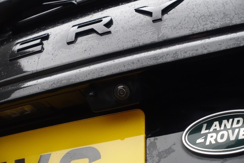 2020 (70) LAND ROVER DISCOVERY SPORT 2.0 D180 R-Dynamic S 5dr Auto 5024755