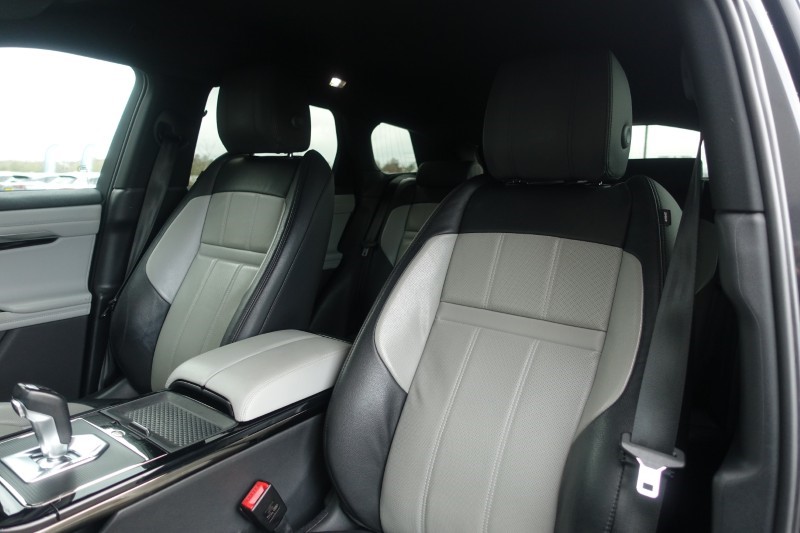 2021 (21) LAND ROVER RANGE ROVER EVOQUE 2.0 D200 R-Dynamic SE 5dr Auto 4999376