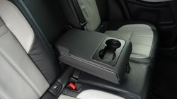 2021 (21) LAND ROVER RANGE ROVER EVOQUE 2.0 D200 R-Dynamic SE 5dr Auto 4999369