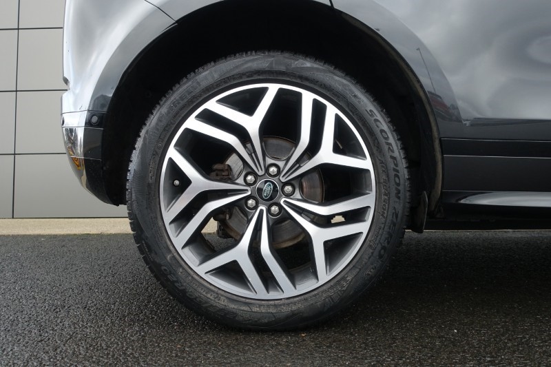 2021 (21) LAND ROVER RANGE ROVER EVOQUE 2.0 D200 R-Dynamic SE 5dr Auto 4999342