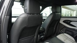 2021 (21) LAND ROVER RANGE ROVER EVOQUE 2.0 D200 R-Dynamic SE 5dr Auto 4999371
