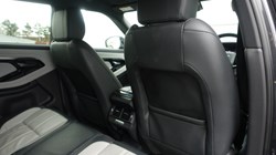 2021 (21) LAND ROVER RANGE ROVER EVOQUE 2.0 D200 R-Dynamic SE 5dr Auto 4999367