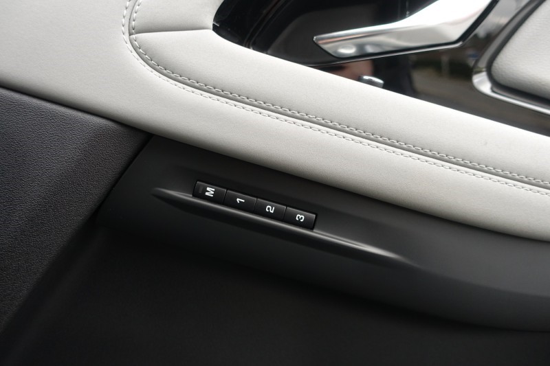 2021 (21) LAND ROVER RANGE ROVER EVOQUE 2.0 D200 R-Dynamic SE 5dr Auto 4999364