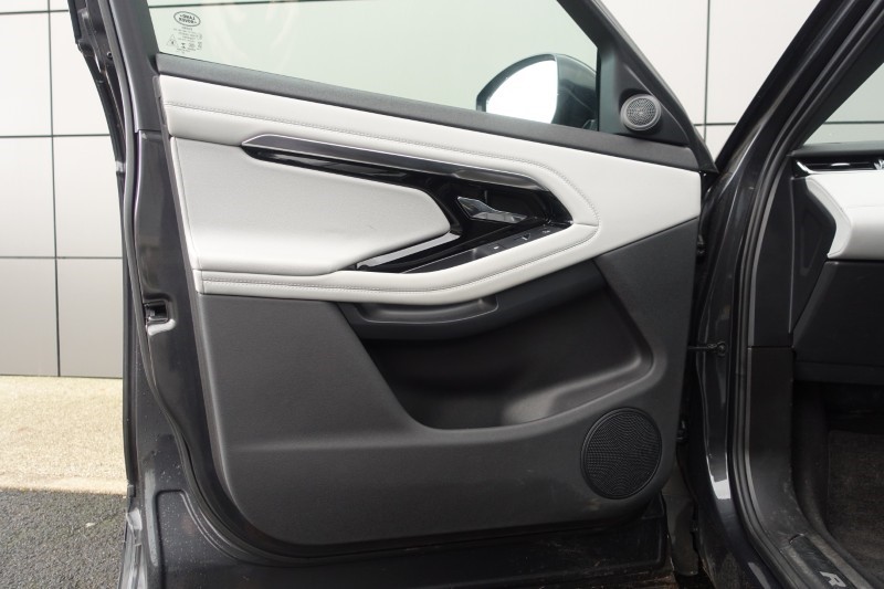 2021 (21) LAND ROVER RANGE ROVER EVOQUE 2.0 D200 R-Dynamic SE 5dr Auto 4999373