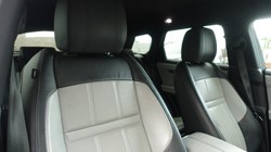 2021 (21) LAND ROVER RANGE ROVER EVOQUE 2.0 D200 R-Dynamic SE 5dr Auto 4999361