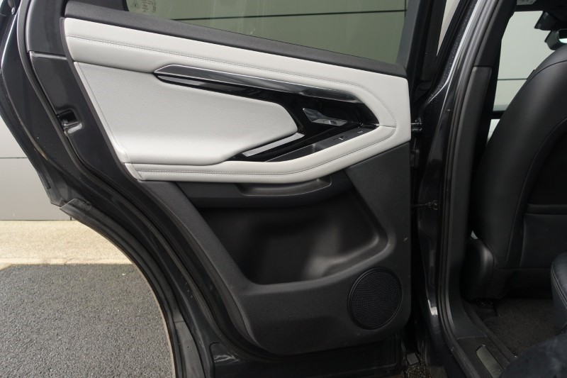 2021 (21) LAND ROVER RANGE ROVER EVOQUE 2.0 D200 R-Dynamic SE 5dr Auto 4999370