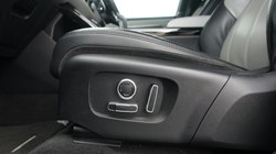 2021 (21) LAND ROVER RANGE ROVER EVOQUE 2.0 D200 R-Dynamic SE 5dr Auto 4999375