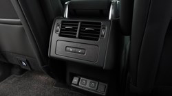 2025 (25) LAND ROVER DISCOVERY 3.0 D350 Dynamic SE 5dr Auto 5006699