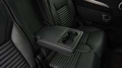 2025 (25) LAND ROVER DISCOVERY 3.0 D350 Dynamic SE 5dr Auto 5006738