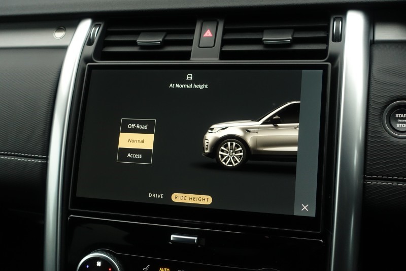 2025 (25) LAND ROVER DISCOVERY 3.0 D350 Dynamic SE 5dr Auto 5006721