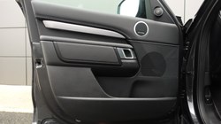 2025 (25) LAND ROVER DISCOVERY 3.0 D350 Dynamic SE 5dr Auto 5006743