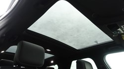 2025 (25) LAND ROVER DISCOVERY 3.0 D350 Dynamic SE 5dr Auto 5006729