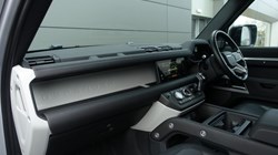 2024 (24) LAND ROVER DEFENDER 2.0 P400e X-Dynamic SE 110 5dr Auto 5006502