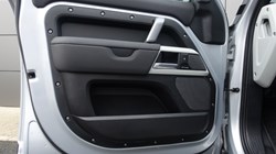 2024 (24) LAND ROVER DEFENDER 2.0 P400e X-Dynamic SE 110 5dr Auto 5006501