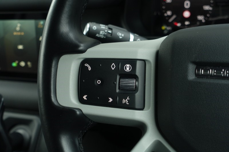 2024 (24) LAND ROVER DEFENDER 2.0 P400e X-Dynamic SE 110 5dr Auto 5006479