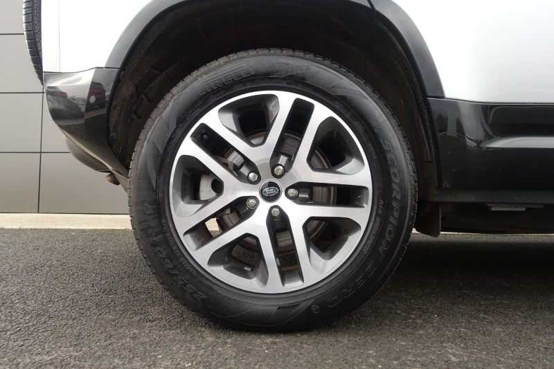 2024 (24) LAND ROVER DEFENDER 2.0 P400e X-Dynamic SE 110 5dr Auto 5006468