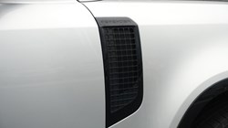 2024 (24) LAND ROVER DEFENDER 2.0 P400e X-Dynamic SE 110 5dr Auto 5006464