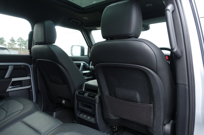 2024 (24) LAND ROVER DEFENDER 2.0 P400e X-Dynamic SE 110 5dr Auto 5006495